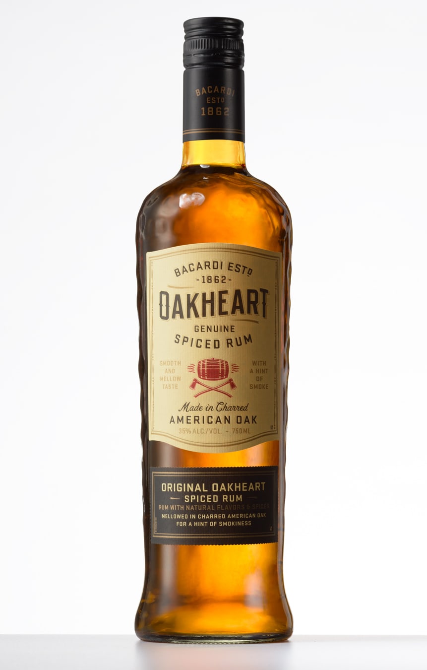 Oakheart Spiced Rum spirits bottle design