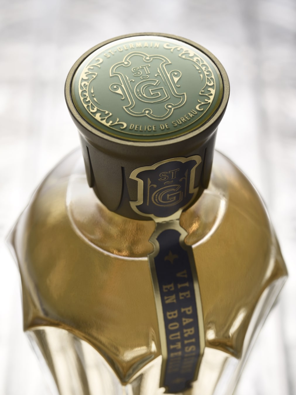 St-Germain spirits bottle design cap detail