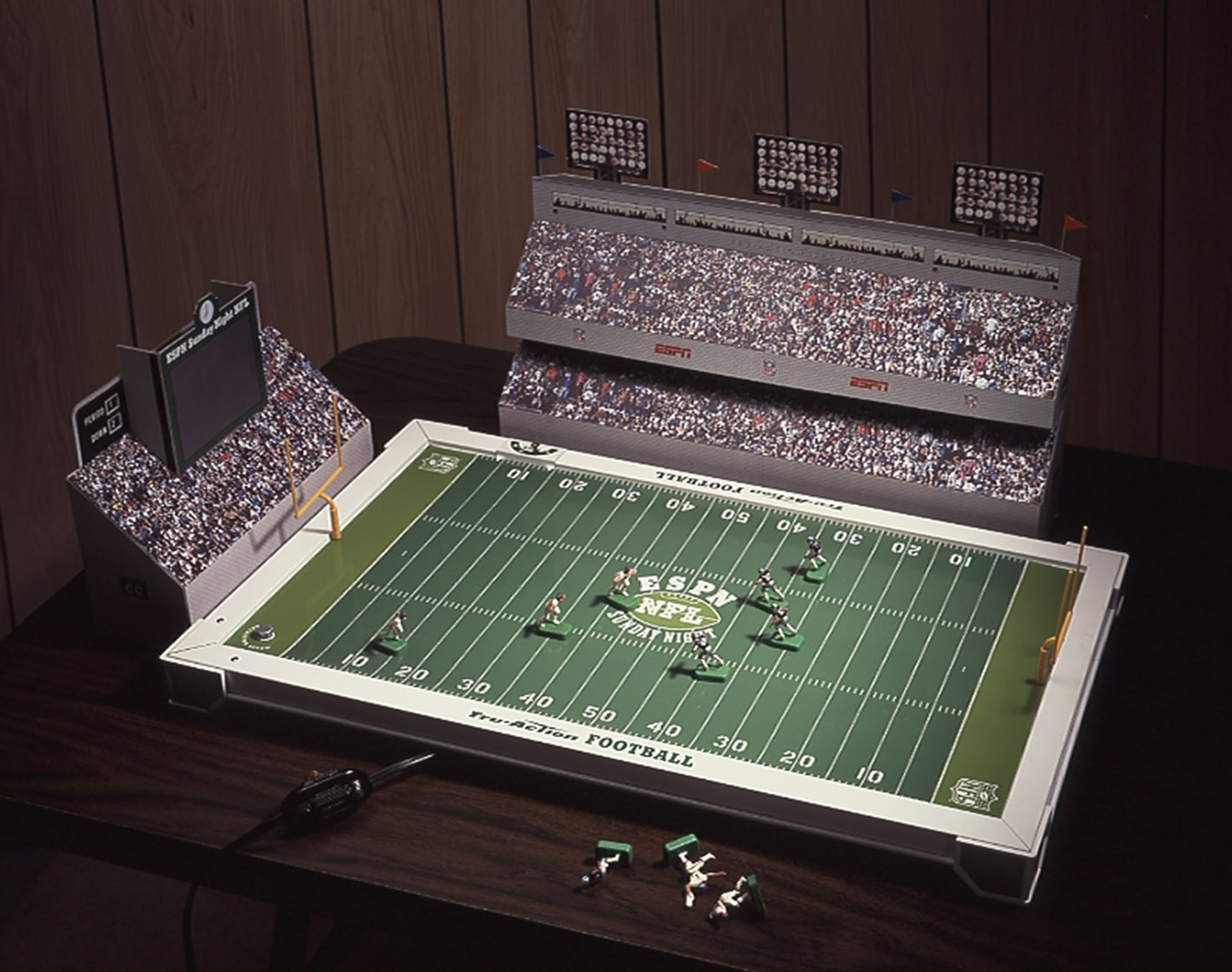 ESPN Sunday night Football game design - ad support