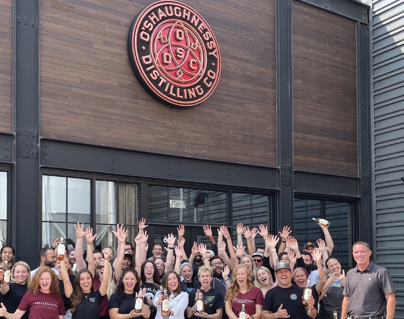 Photo O’Shaughnessy Distilling Co. building sign employees