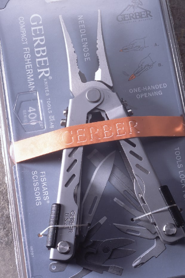 Gerber Compact Fisherman tool packaging design detail